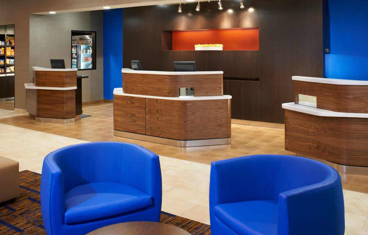Courtyard By Marriott Chicago Downtown/River North Экстерьер фото